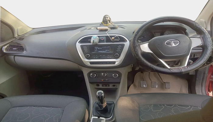 2017 Tata Tiago XT DIESEL, Diesel, Manual, 86,602 km, interior
