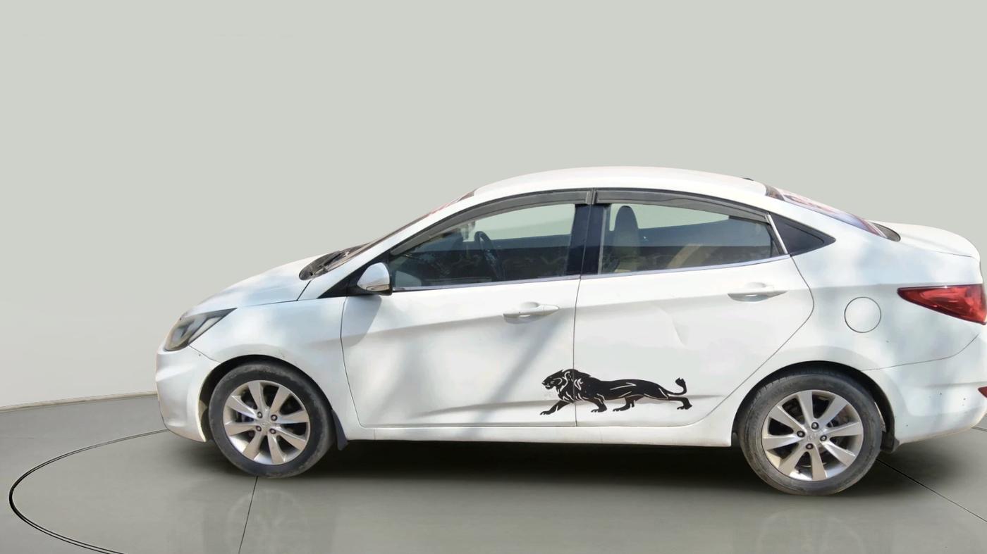 2011 Hyundai Verna FLUIDIC 1.6 VTVT SX, Petrol, Manual, 76,381 km, exterior