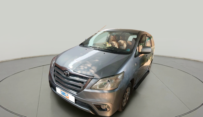 2015 Toyota Innova 2.5 GX 7 STR, Diesel, Manual, 1,31,297 km, exterior