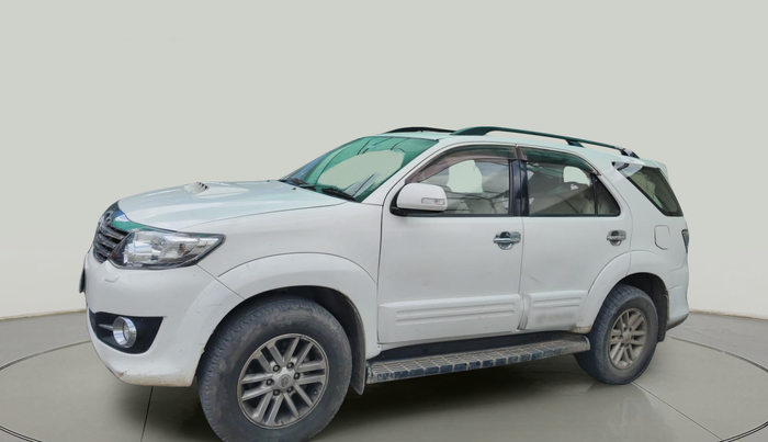 2014 Toyota Fortuner 3.0 4X2 AT, Diesel, Automatic, 2,41,088 km, exterior