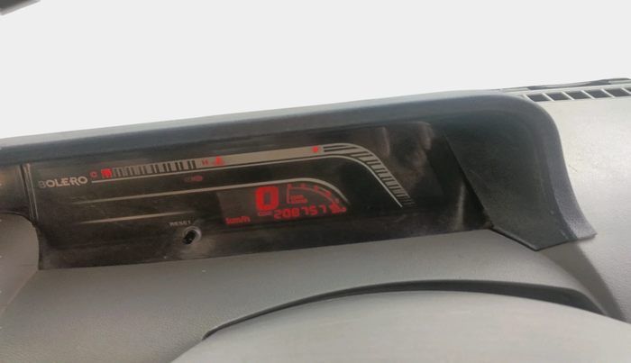 2012 Mahindra Bolero LX BS-III, Diesel, Manual, 2,08,757 km, interior