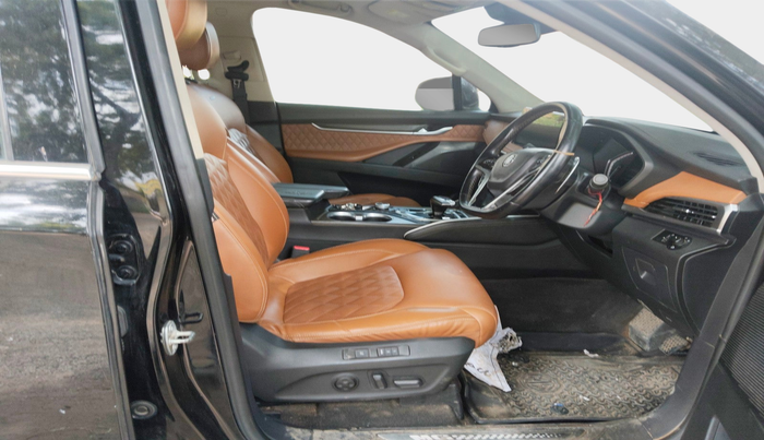 2020 MG GLOSTER SAVVY 6 STR 2.0 TWIN TURBO 4WD, Diesel, Automatic, 1,41,448 km, interior