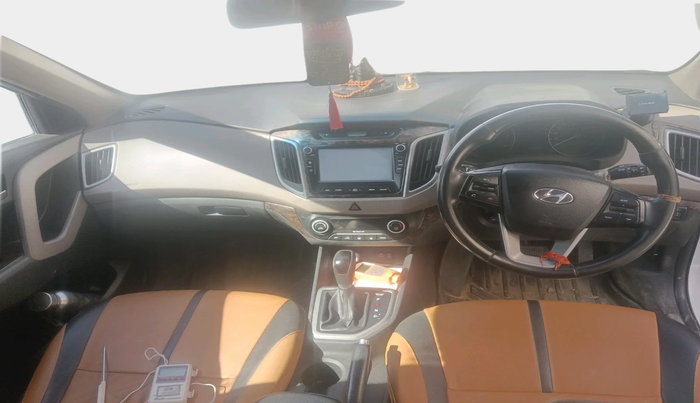 2017 Hyundai Creta SX PLUS AT 1.6 DIESEL, Diesel, Automatic, 1,44,233 km, interior