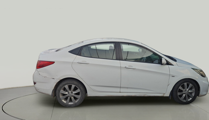 2013 Hyundai Verna FLUIDIC 1.6 CRDI SX, Diesel, Manual, 1,25,124 km, exterior
