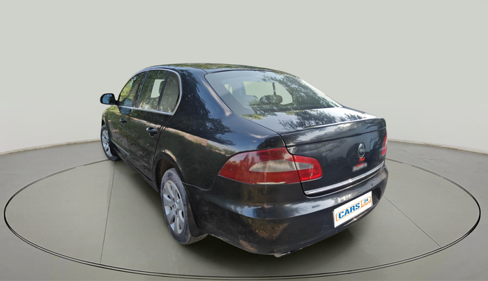 2012 Skoda Superb ELEGANCE 2.0 TDI CR AT, Diesel, Automatic, 1,20,021 km, exterior