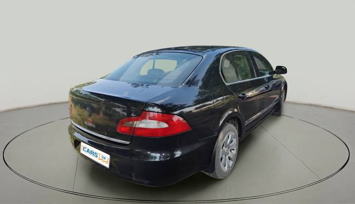 2012 Skoda Superb ELEGANCE 2.0 TDI CR AT, Diesel, Automatic, 1,20,021 km, exterior