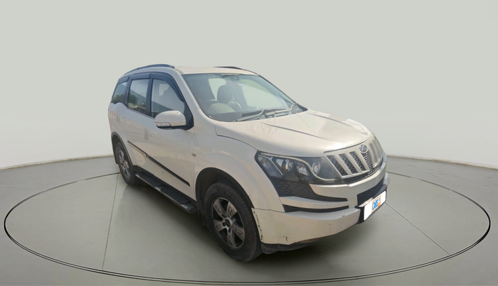 2012 Mahindra XUV500 W8, Diesel, Manual, 1,28,396 km, exterior