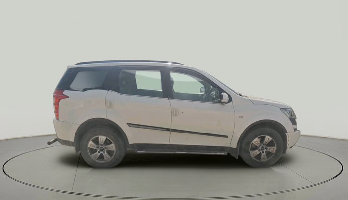 2012 Mahindra XUV500 W8, Diesel, Manual, 1,28,396 km, exterior