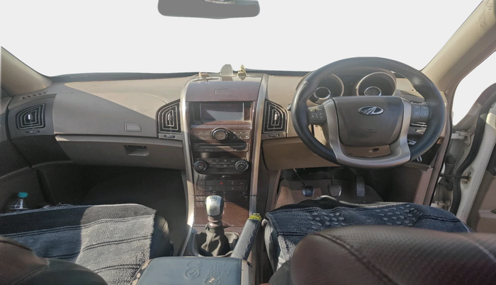 2012 Mahindra XUV500 W8, Diesel, Manual, 1,28,396 km, interior