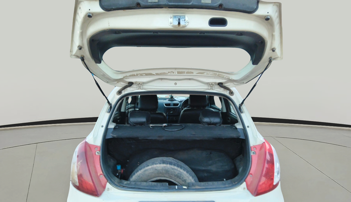 2011 Maruti Swift VXI, Petrol, Manual, 1,01,195 km, exterior