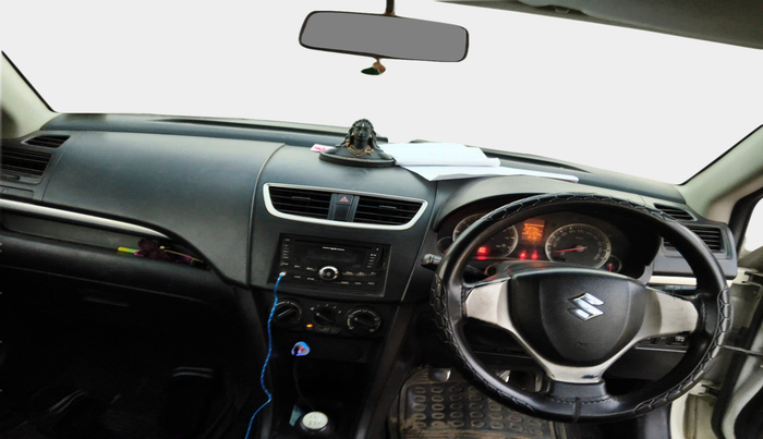 2011 Maruti Swift VXI, Petrol, Manual, 1,01,195 km, interior