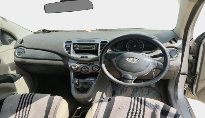 2015 Hyundai i10 MAGNA 1.1, Petrol, Manual, 1,48,537 km, interior