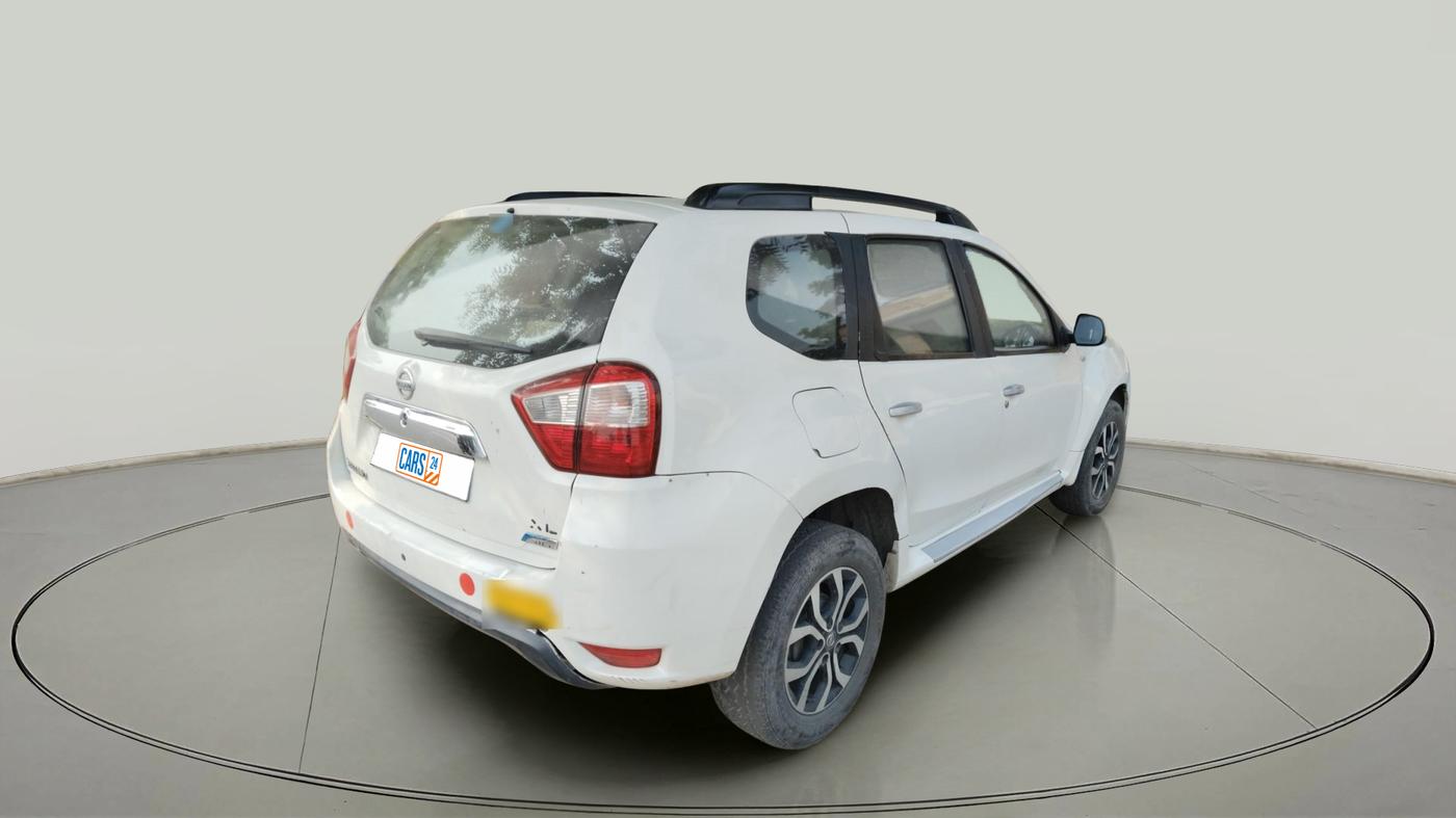 2015 Nissan Terrano XE (D), Diesel, Manual, 2,28,000 km, exterior