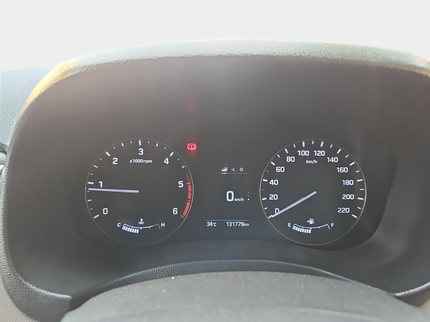 2016 Hyundai Creta SX PLUS 1.6 DIESEL, Diesel, Manual, 1,31,779 km, interior