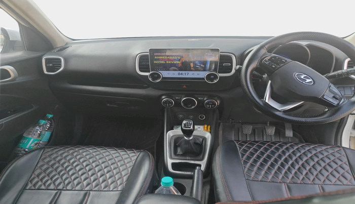 2020 Hyundai VENUE SX 1.5 CRDI, Diesel, Manual, 1,62,017 km, interior