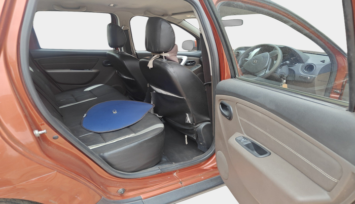 2016 Renault Duster 85 PS RXL DIESEL, Diesel, Manual, 1,16,614 km, interior