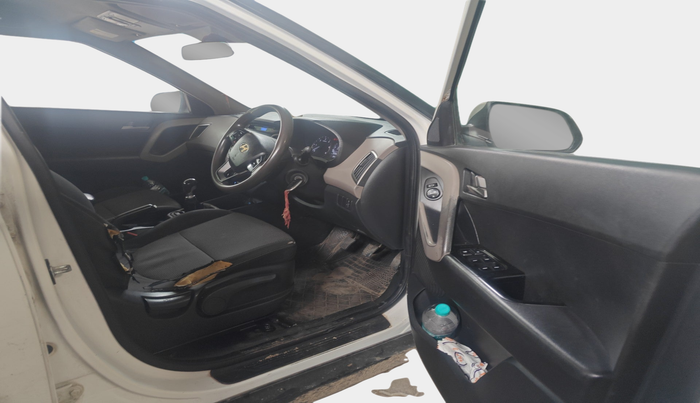 2016 Hyundai Creta S PLUS 1.4 DIESEL, Diesel, Manual, 2,94,155 km, interior