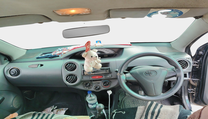 2012 Toyota Etios Liva GD, Diesel, Manual, 1,55,393 km, interior