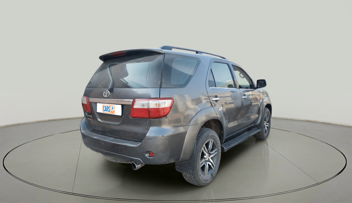2010 Toyota Fortuner 3.0 4X4 MT, Diesel, Manual, 96,005 km, exterior