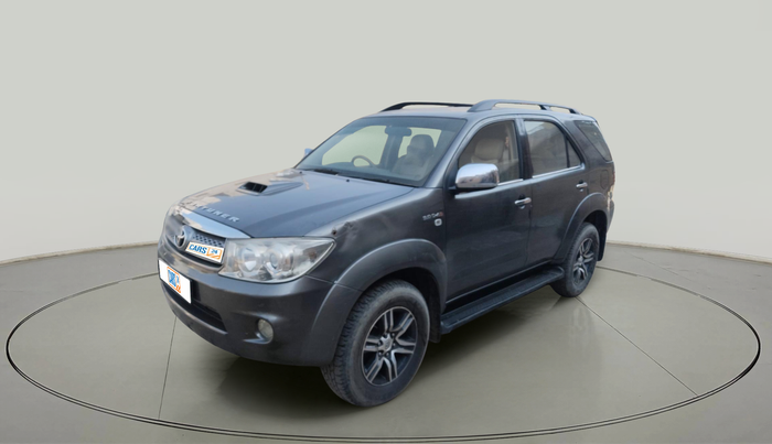 2010 Toyota Fortuner 3.0 4X4 MT, Diesel, Manual, 96,005 km, exterior