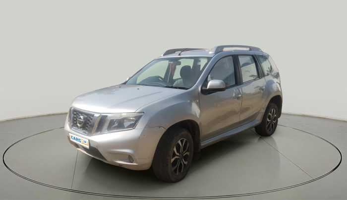 2014 Nissan Terrano XV D THP 110 PS, Diesel, Manual, 1,17,216 km, exterior