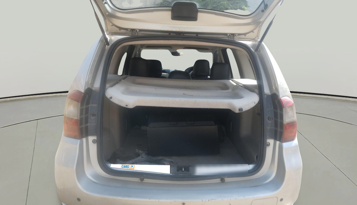 2014 Nissan Terrano XV D THP 110 PS, Diesel, Manual, 1,17,216 km, exterior