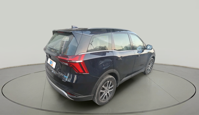 2022 Mahindra XUV700 AX 7 LUXURY D AWD AT 7 STR, Diesel, Automatic, 85,545 km, exterior