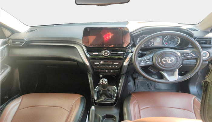 2023 Toyota URBAN CRUISER HYRYDER V NEO DRIVE, Petrol, Manual, 19,403 km, interior