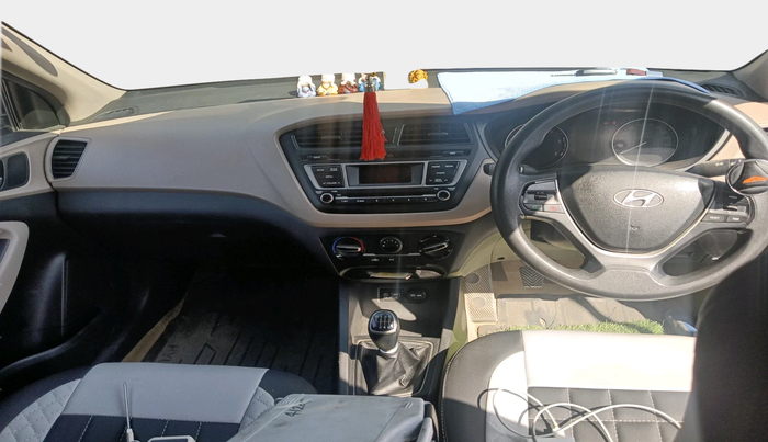 2015 Hyundai Elite i20 MAGNA 1.4 CRDI, Diesel, Manual, 1,05,408 km, interior