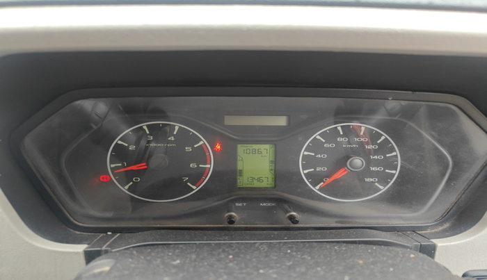 2020 Mahindra Scorpio S5, Diesel, Manual, 1,34,671 km, interior