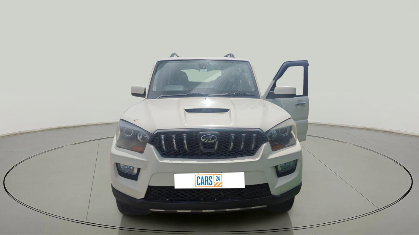 2017 Mahindra Scorpio S10, Diesel, Manual, 28,168 km, exterior