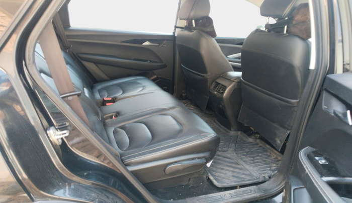 2020 MG HECTOR SHARP HYBRID 1.5 PETROL, Petrol, Manual, 28,295 km, interior