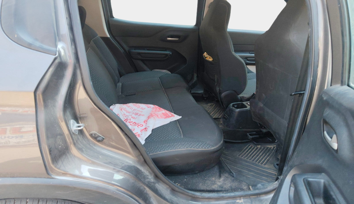 2024 CITROEN C3 FEEL 1.2, Petrol, Manual, 11,010 km, interior