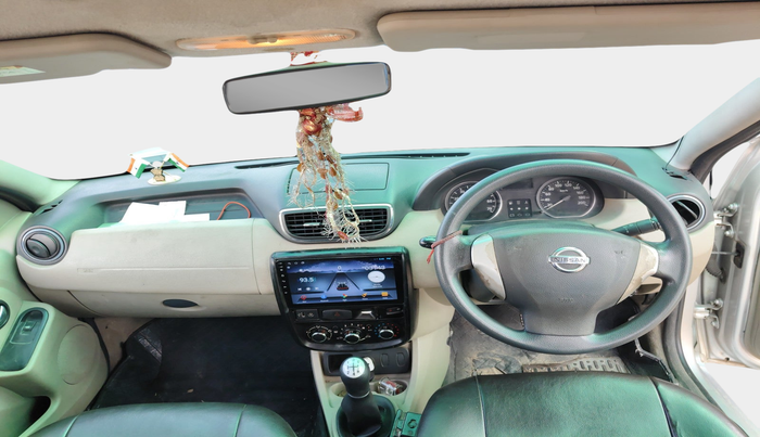 2015 Nissan Terrano XL (D), Diesel, Manual, 1,15,890 km, interior