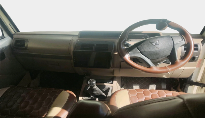 2023 Mahindra Bolero B6 (O), Diesel, Manual, 50,054 km, interior