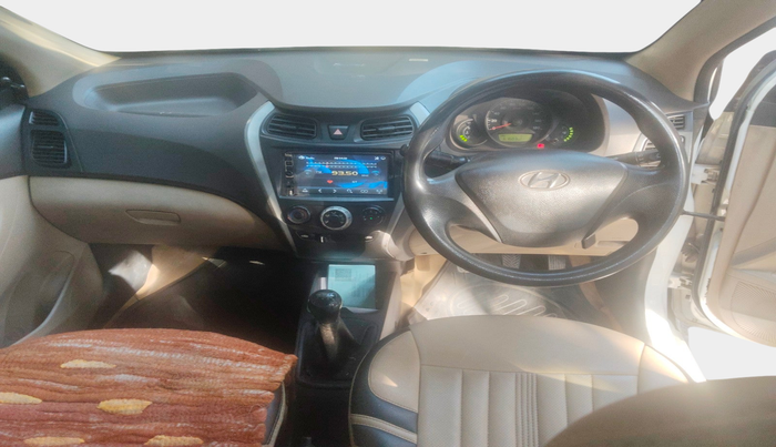 2017 Hyundai Eon ERA +, Petrol, Manual, 61,604 km, interior