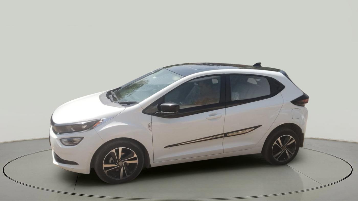 2023 Tata ALTROZ  XZ PLUS (S) , Diesel, Manual, 44,816 km, exterior