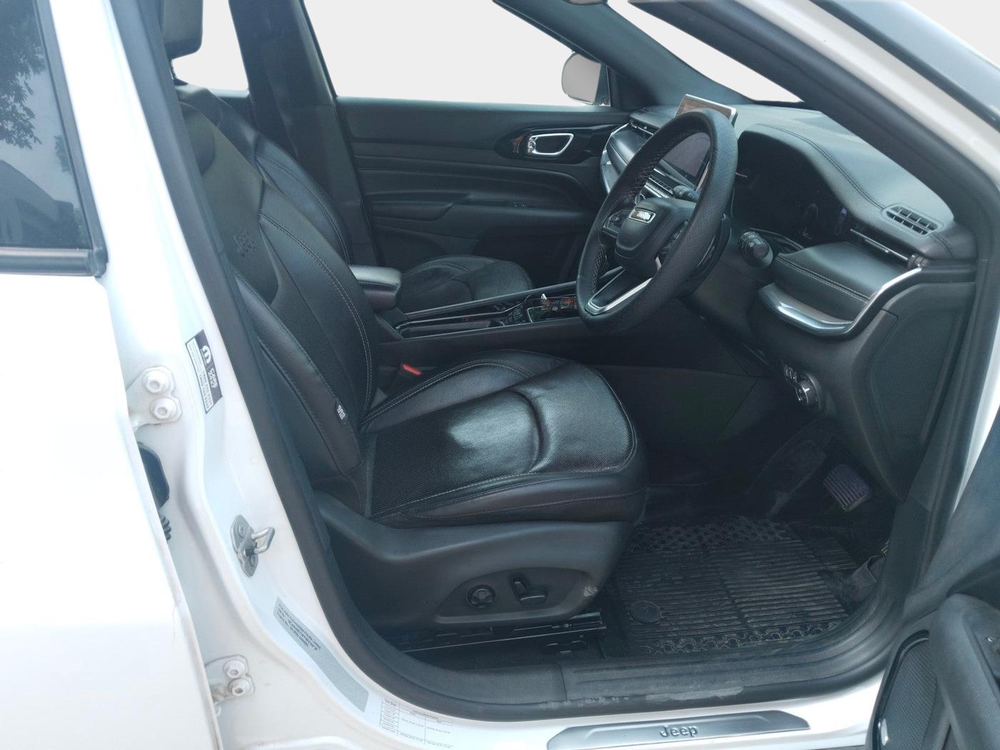 2023 Jeep Compass MODEL S (O) DIESEL 4X4 AT, Diesel, Automatic, 49,780 km, interior