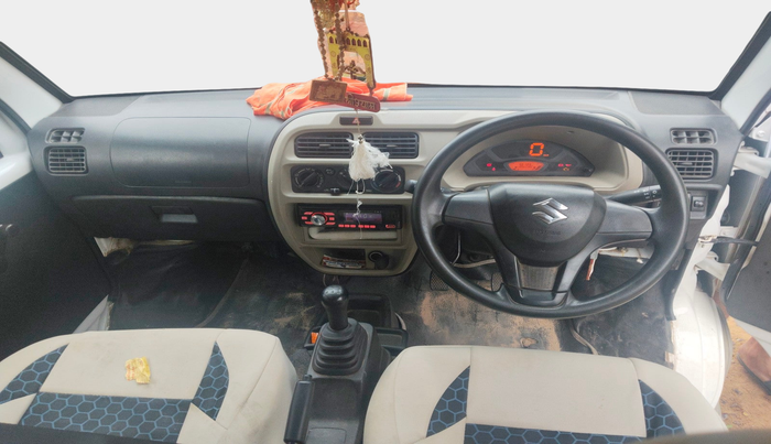 2022 Maruti Eeco 5 STR AC CNG, Petrol, Manual, 56,134 km, interior