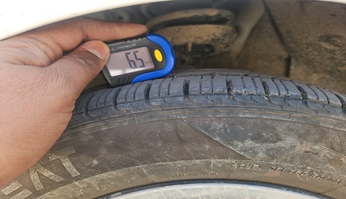 2021 Hyundai AURA S 1.2, Petrol, Manual, 60,508 km, tyre