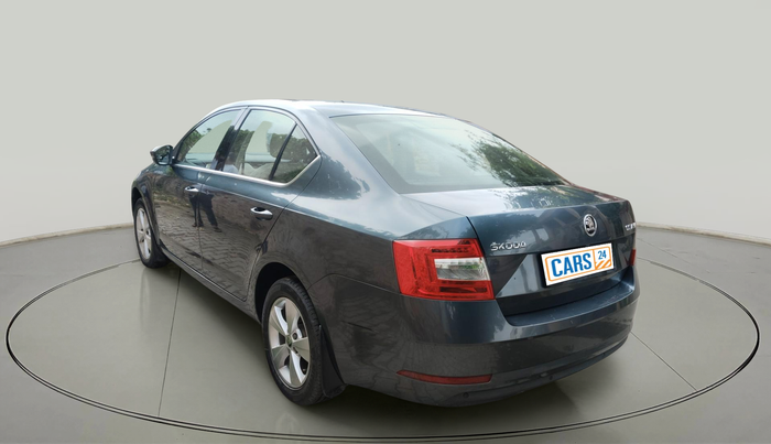 2018 Skoda Octavia 2.0 TDI CR STYLE, Diesel, Manual, 1,20,698 km, exterior