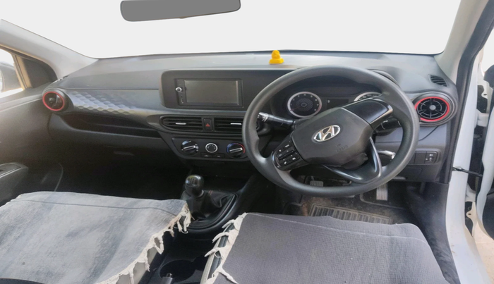 2022 Hyundai GRAND I10 NIOS MAGNA CORPORATE EDITION 1.2 KAPPA VTVT, Petrol, Manual, 24,013 km, interior