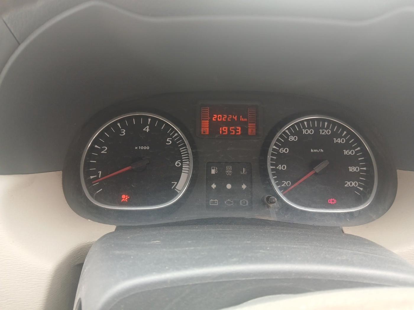 2012 Renault Duster 85 PS RXL DIESEL, Diesel, Manual, 2,02,241 km, interior
