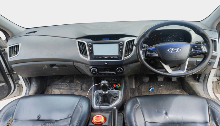 2017 Hyundai Creta SX PLUS 1.6 DIESEL, Diesel, Manual, 1,60,038 km, interior
