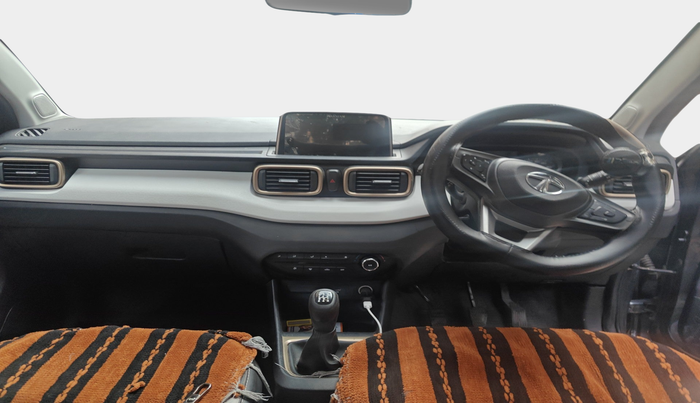 2022 Tata PUNCH ACCOMPLISHED MT, Petrol, Manual, 37,739 km, interior