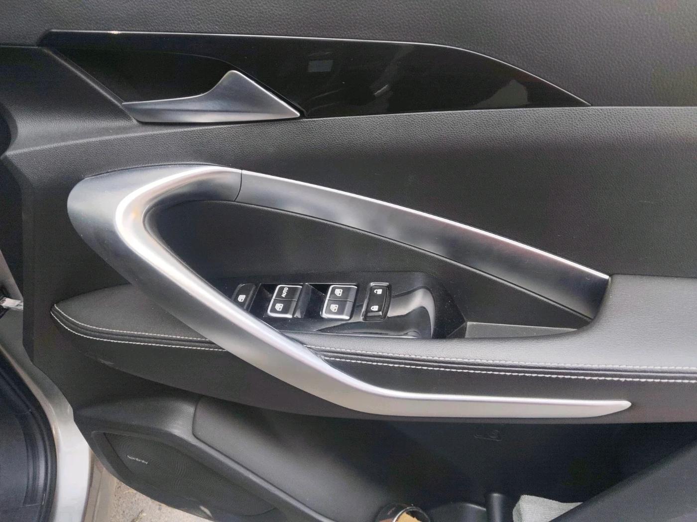 2020 MG HECTOR SHARP 1.5 DCT PETROL, Petrol, Automatic, 34,570 km, interior