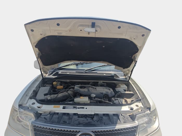 2015 Tata Safari Storme 2.2 VX 4X2, Diesel, Manual, 1,29,227 km, exterior