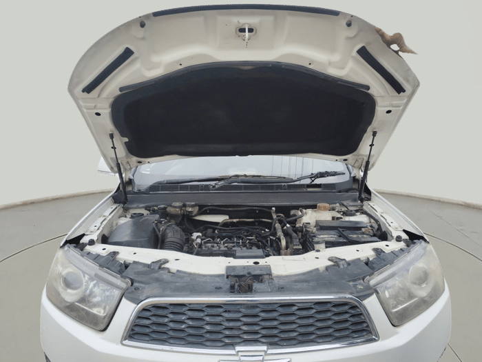 2014 Chevrolet Captiva LT, Diesel, Manual, 1,09,664 km, exterior