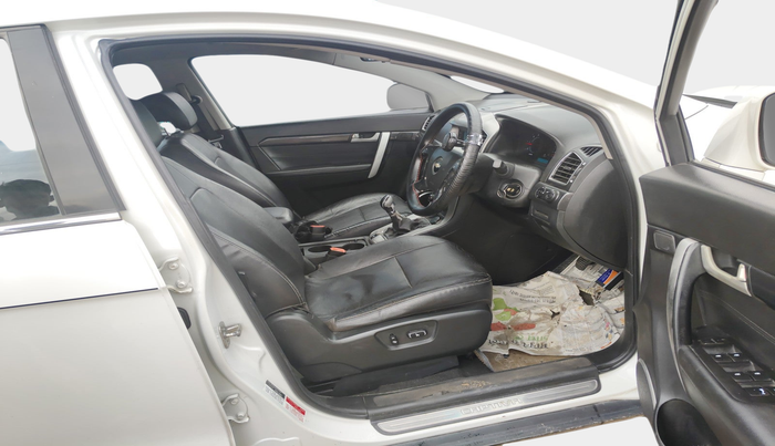 2014 Chevrolet Captiva LT, Diesel, Manual, 1,09,664 km, interior