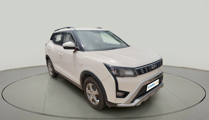 2022 Mahindra XUV300 W6 1.5 Sunroof Diesel, Diesel, Manual, 1,08,776 km, exterior